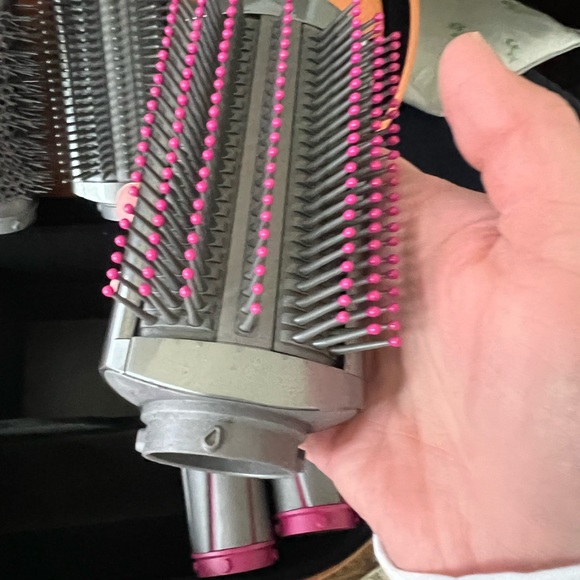 Dyson airwrap attachments and case ONLY. Machine not included - Picture 3 of 4